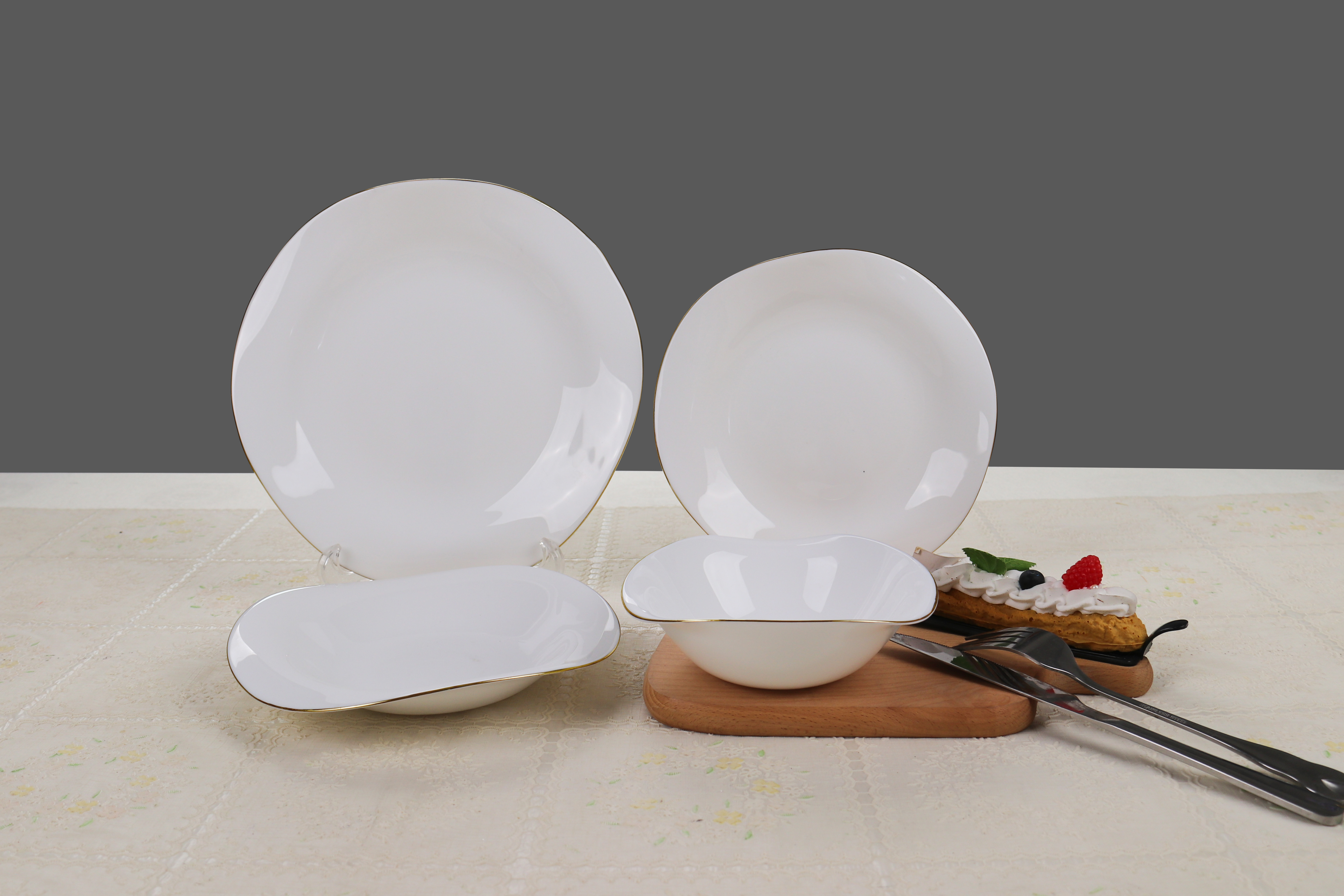 HİLLAND OPAL İPEK YEMEK TAKIMI 24 PARÇA
